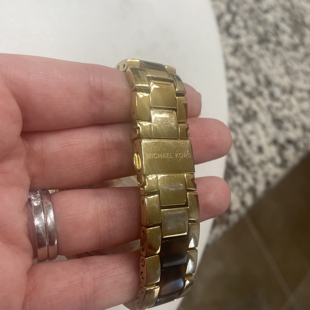 Michael Kors Watch - Tortoise Shell - Picture 4 of 8
